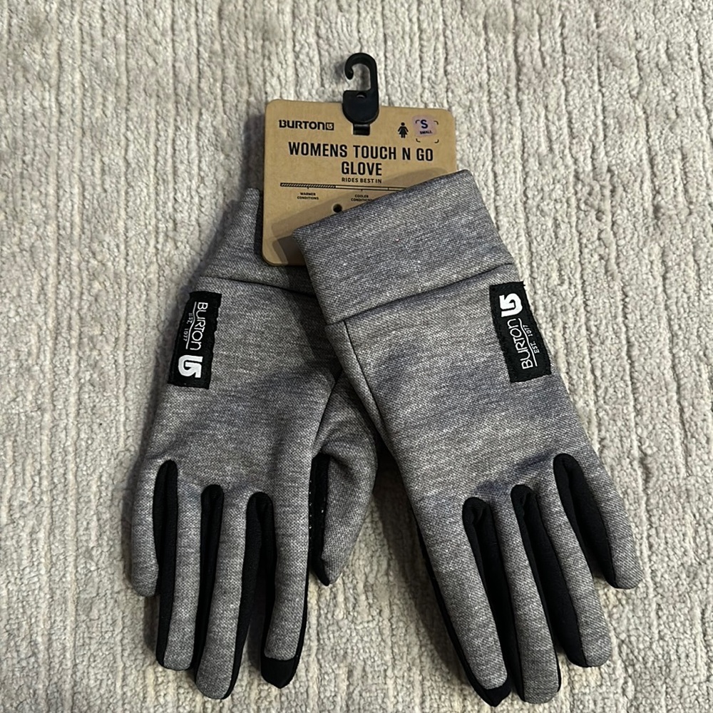 Burton Gloves, Brand NWT